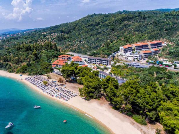 Lagomandra Beach & Suites