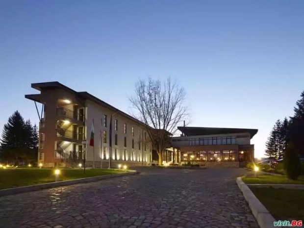 Белчин Гардън 4*, Самоков