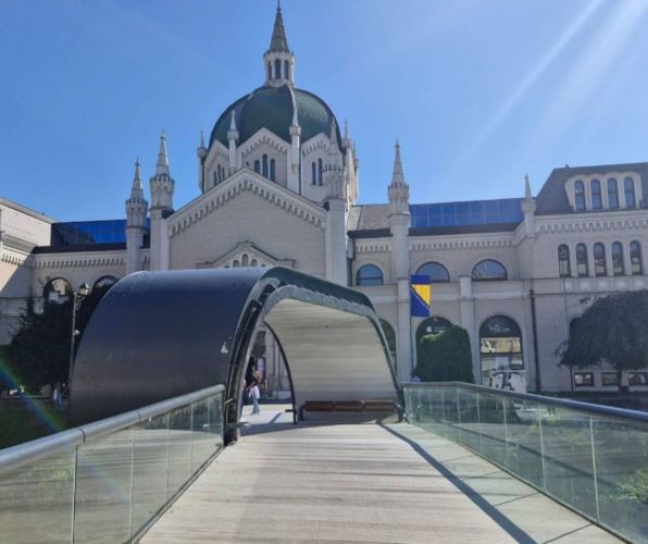 Пътуване без аналог - всички пътища водят към теб.