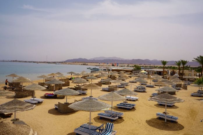 EAGLES PARADISE ABU SOMA