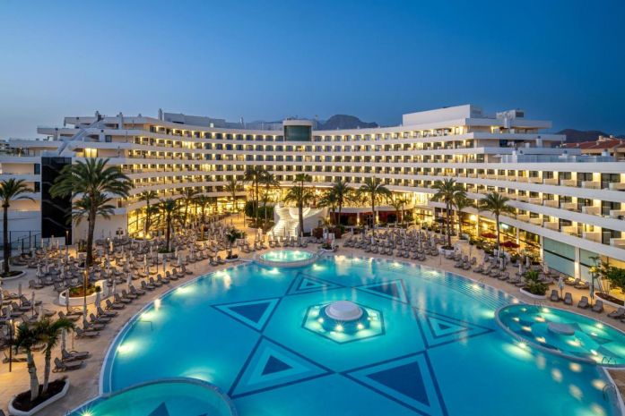 HOTEL MEDITERRANEAN PALACE